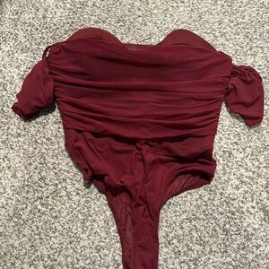 Windsor off the shoulder bodysuit - deep red size small NWT